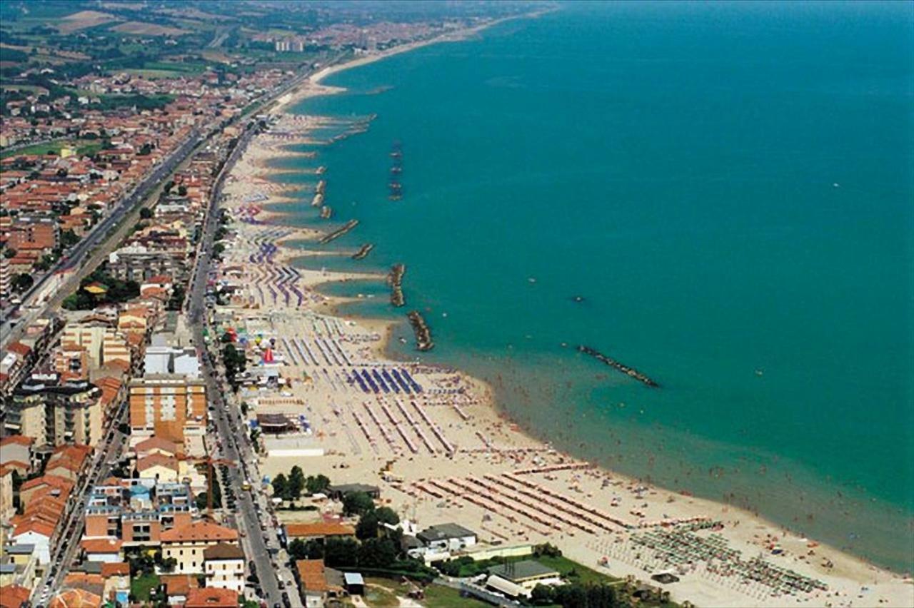 A Due Passi Dal Mare Leilighet Civitanova Marche Eksteriør bilde